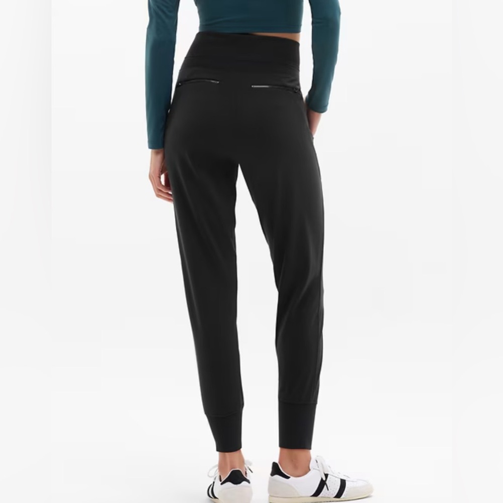 Athleta Venice Jogger Pants – Black – Size Small